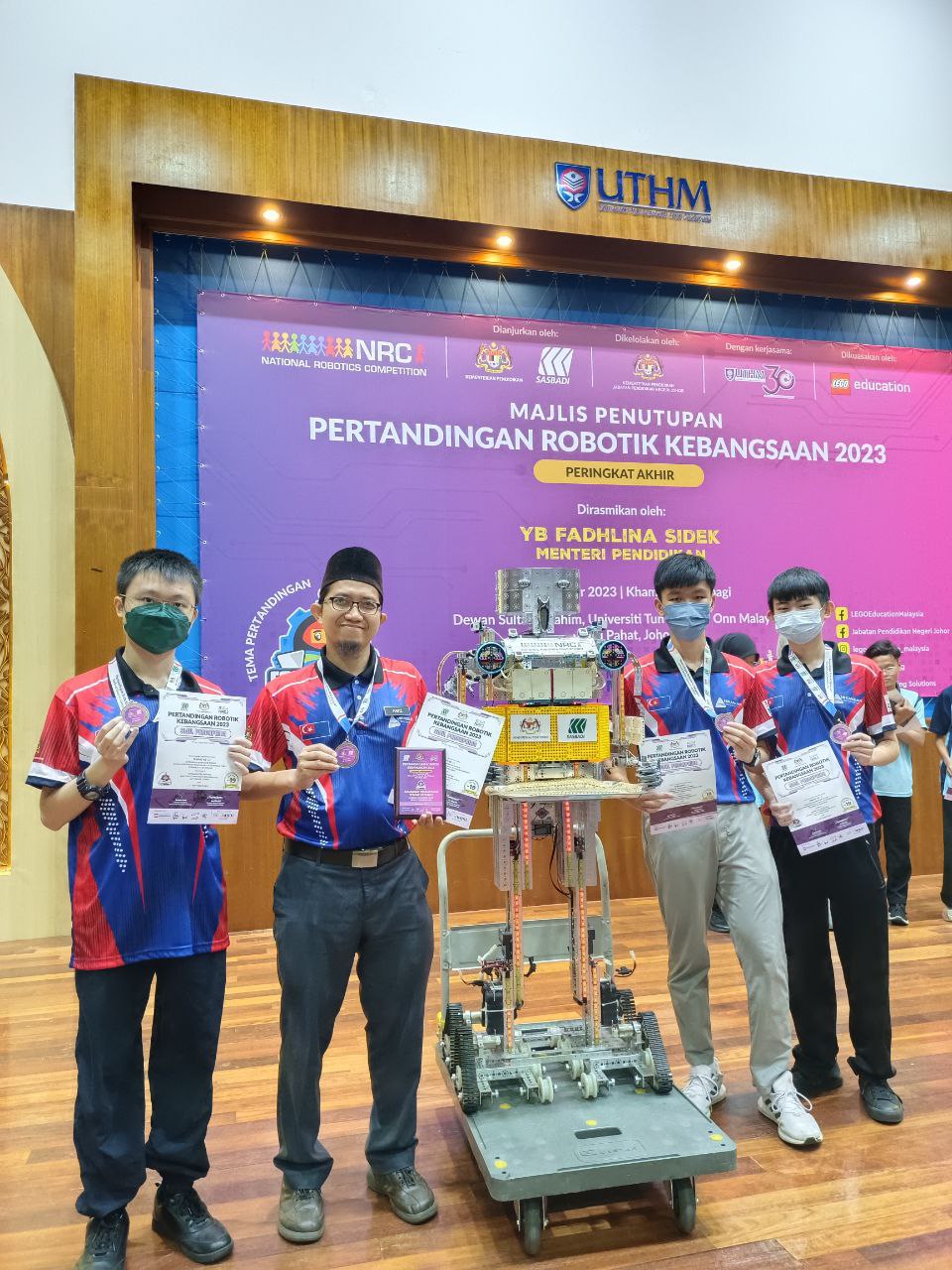 Read more about the article Pertandingan Robotik Peringkat Kebangsaan 2023